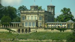 067 Ein Schloss