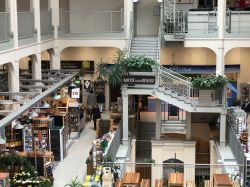 102 Shoppingmeile