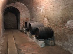 017 Retz Weinfaesser
