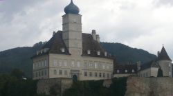 093 Donaufahrt Schlossberg