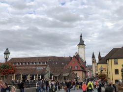 062 Die Alte Mainbrücke