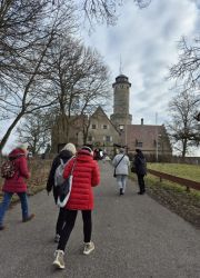 005 Frauen Unterwegs W2